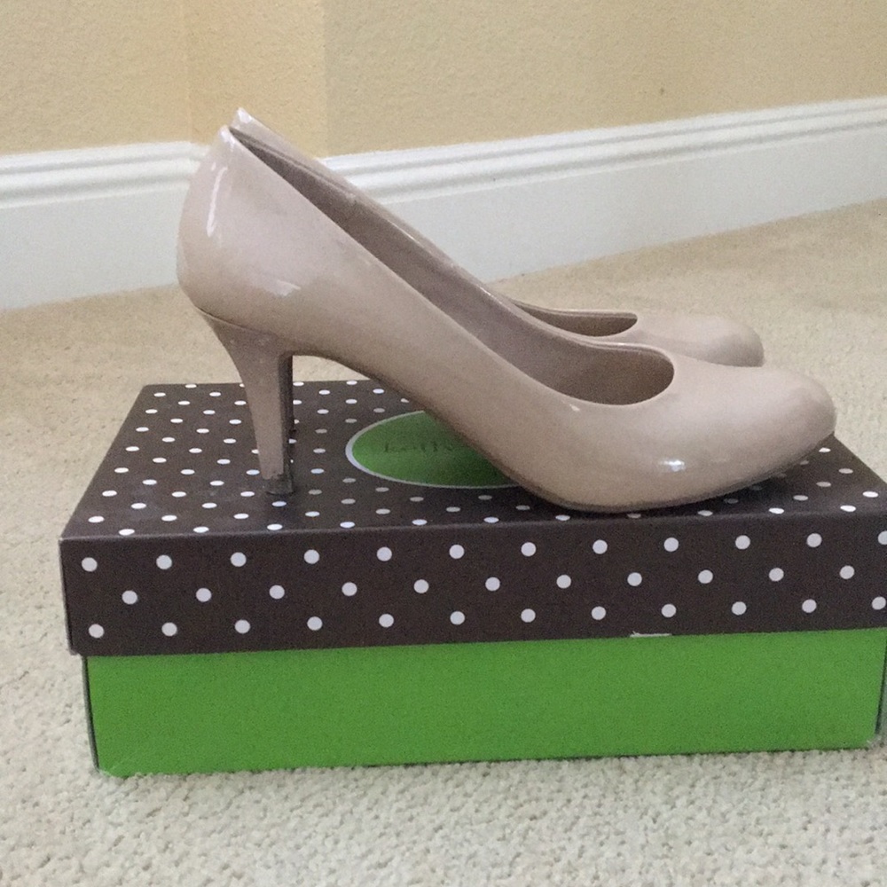 nude 2 inch heels